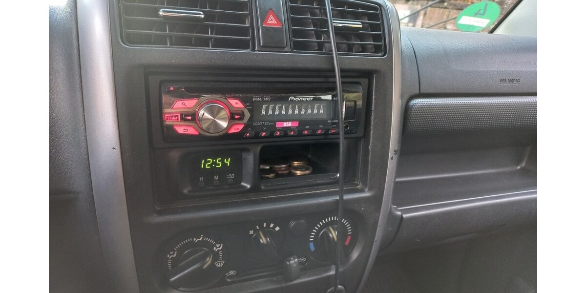 Suzuki Jimny 163.000 km 8.300 &euro; Calw 75365