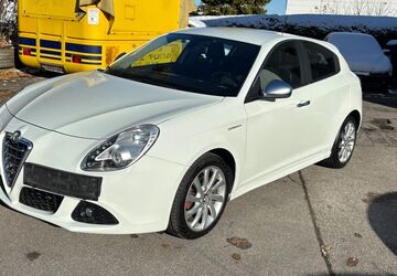 Alfa Romeo Giulietta 191.000 km 4.750 &euro; Bernau am Chiemsee 83233