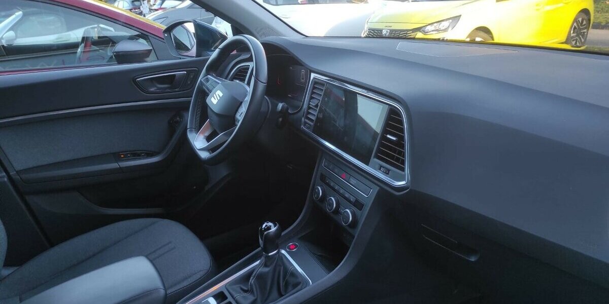 Seat Ateca 1,0 TSI Style NAVI/LED/SHZ/Kamera/PDC 64.985 km 18.500 &euro; Höchstenbach 57629