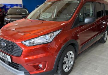 Ford Tourneo Connect 97.000 km 22.990 &euro; Plauen 08525