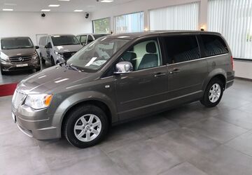 Chrysler Grand Voyager 168.028 km 8.950 &euro; Essen 45329