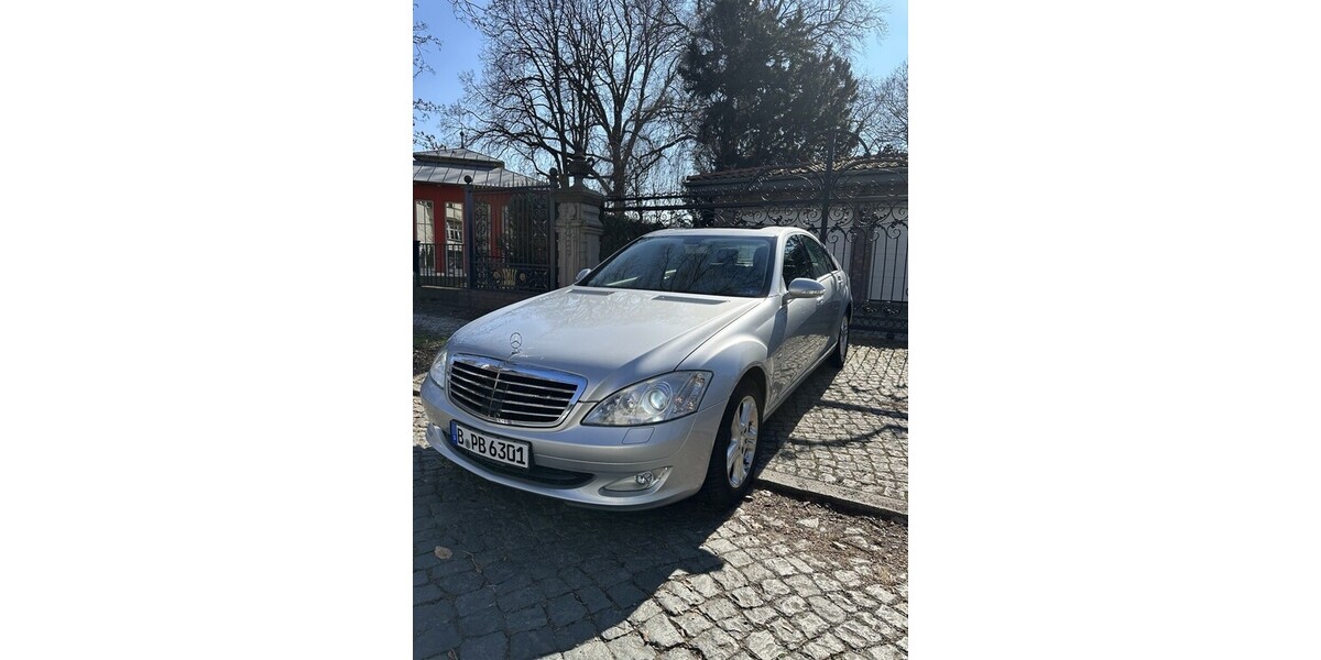Mercedes-Benz S 320 255.000 km 11.000 &euro; Berlin 10178