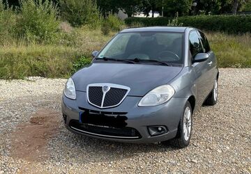 Lancia Ypsilon 65.764 km 2.200 &euro; Hollfeld 96142