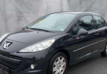 Peugeot 207 152.000 km 1.990 &euro; Papenburg 26871