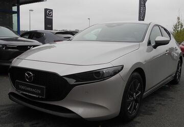 Mazda 3 10.327 km 28.990 &euro; Zirndorf 90513