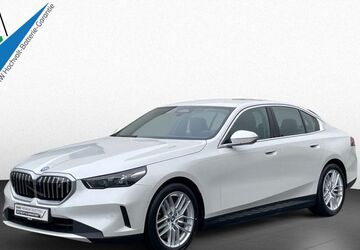 BMW i5 15.538 km 51.450 &euro; Melle 49324