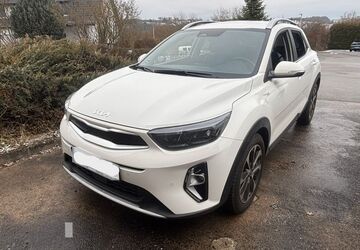 Kia Stonic 25.700 km 18.900 &euro; Grafenau 71120
