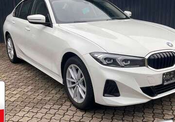 BMW 318 8.600 km 29.480 &euro; Velburg 92355