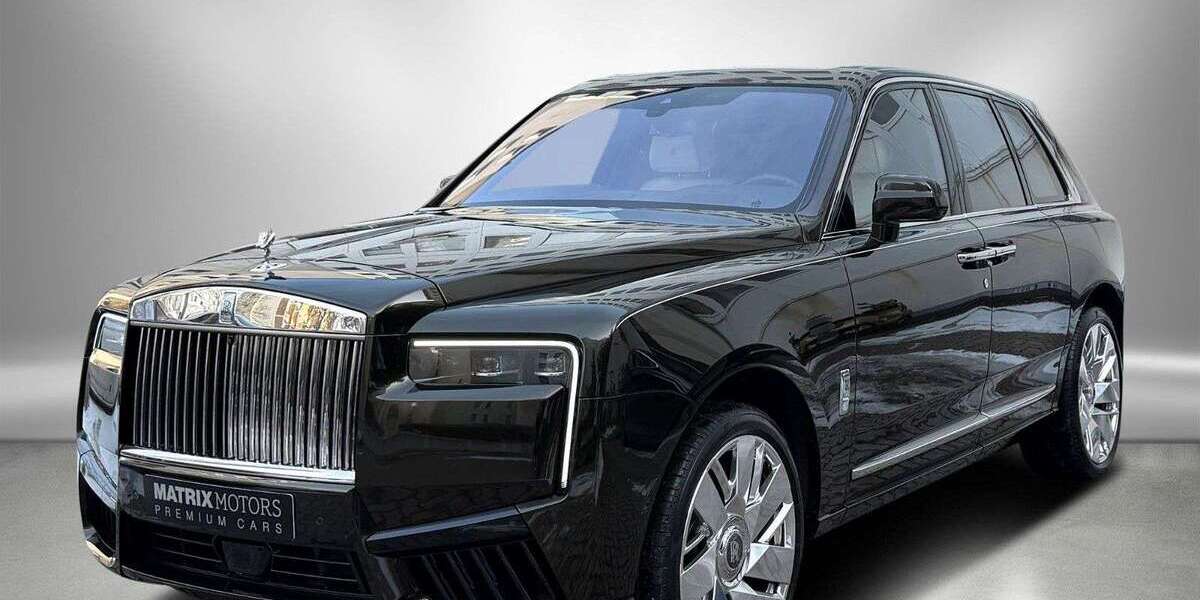 Rolls Royce Cullinan 12.640 km 479.849 &euro; Berlin 10777
