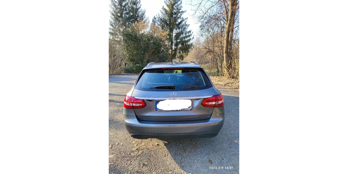 Mercedes-Benz C-Klasse T-Model 85.000 km 27.000 &euro; Wannweil 72827