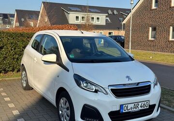Peugeot 108 32.600 km 7.490 &euro; Oldenburg 26131