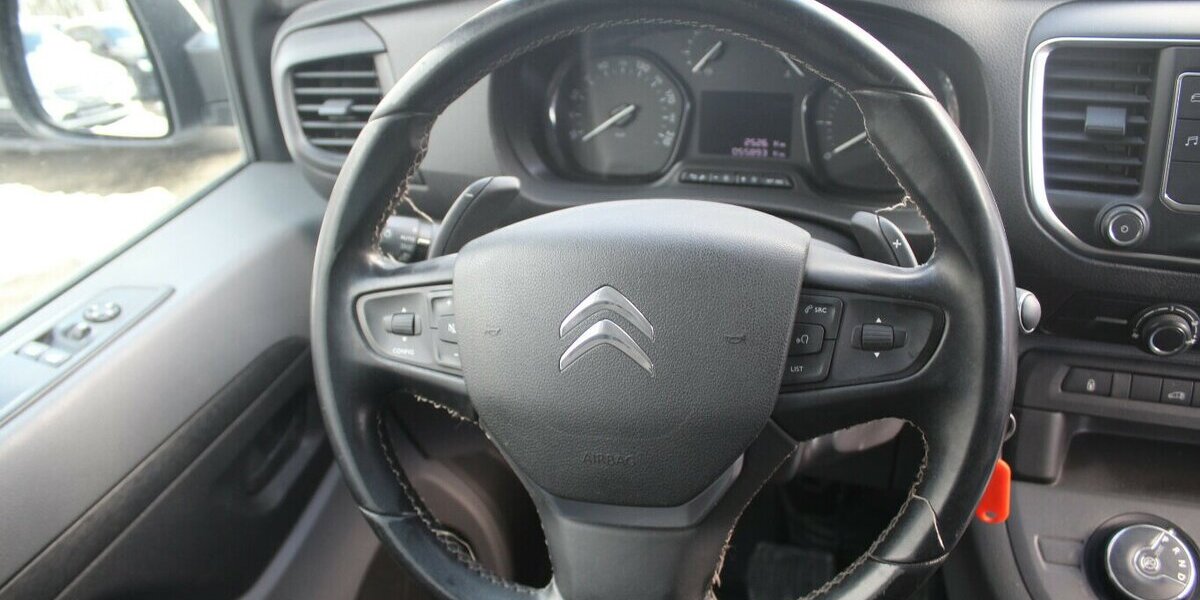 Citroen Jumpy M BlueHDi Club 60.346 km 16.980 &euro; Euskirchen 53881