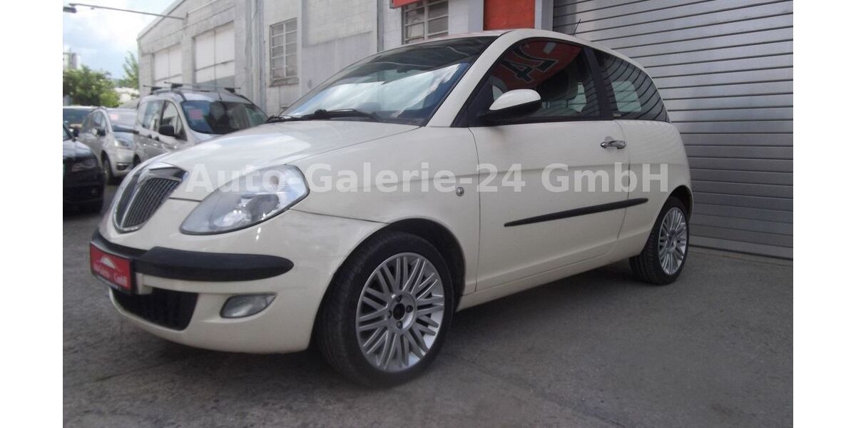 Lancia Ypsilon 132.200 km 2.799 &euro; Berlin 12277