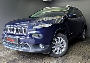 Jeep Cherokee 130.000 km 15.990 &euro; Berlin 12279