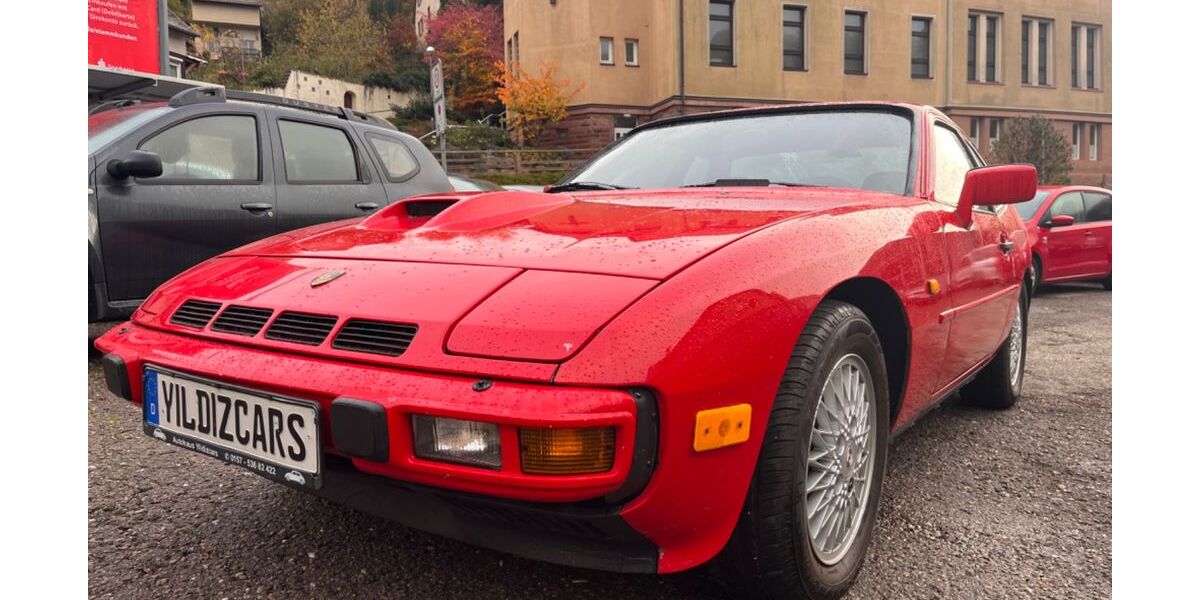 Porsche 924 80.082 km 9.995 &euro; Altensteig 72213