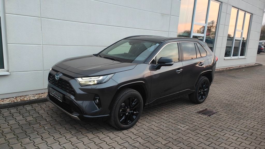 Toyota RAV 4 15.048 km 39.980 &euro; Berlin 13509