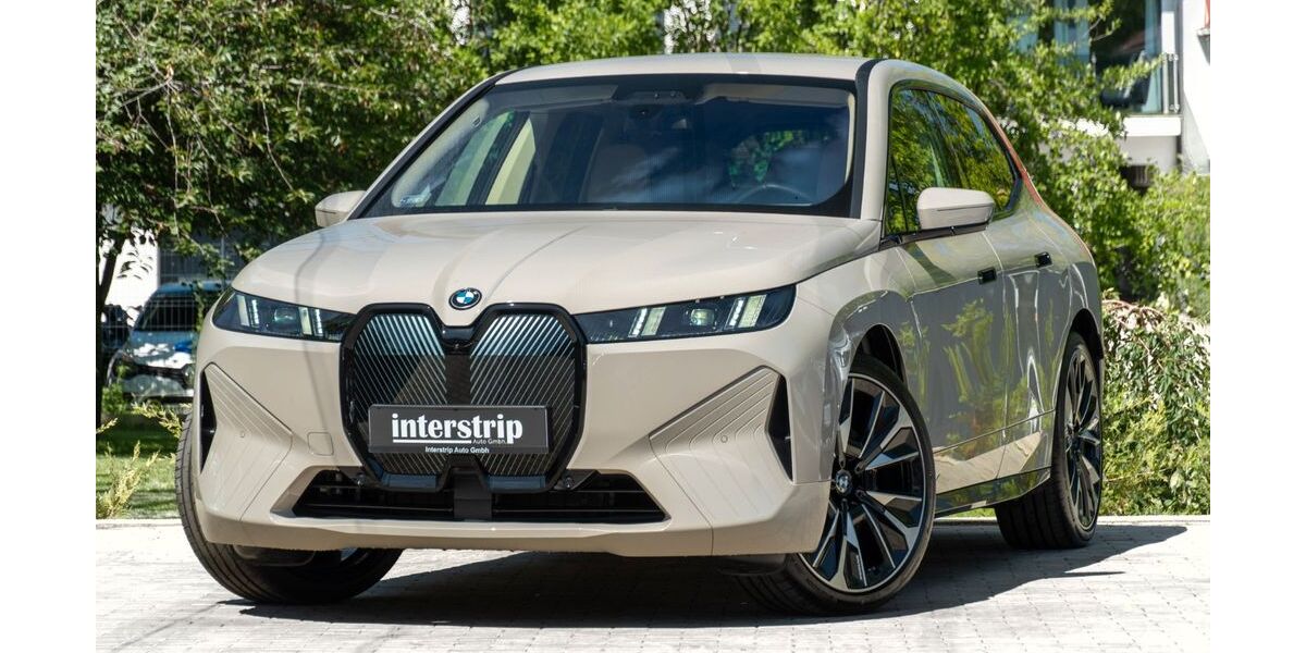 BMW iX 14.000 km 71.990 &euro; Langweid am Lech 86462