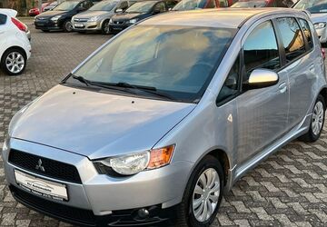 Mitsubishi Colt 36.000 km 5.990 &euro; Paderborn 33102