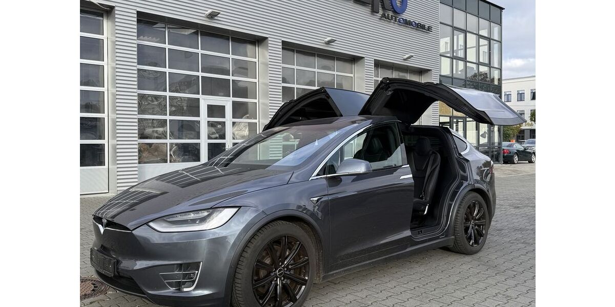 Tesla Model X 61.000 km 49.980 &euro; Berlin-Lichtenberg 10365