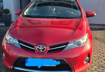 Toyota Auris 133.000 km 7.999 &euro; Wittlich 54516