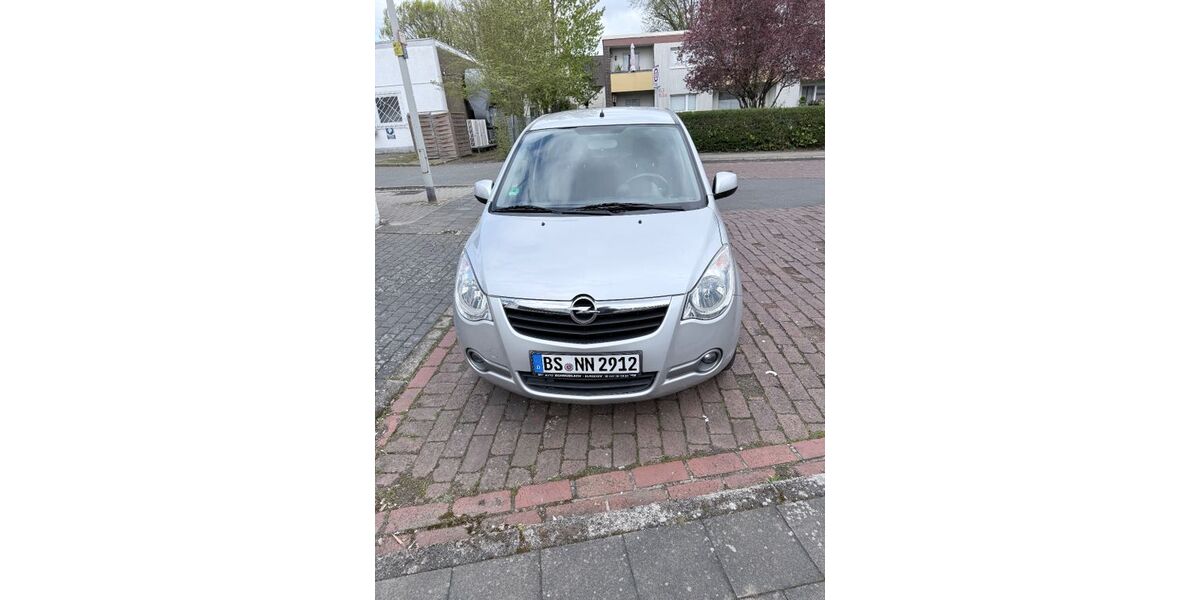 Opel Agila 66.650 km 3.999 &euro; Braunschweig 38120