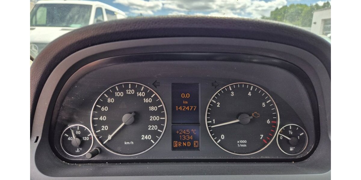Mercedes-Benz A 150 Automatik, Klima 143.000 km 1.990 &euro; Rodgau 63110
