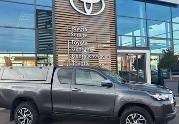 Toyota Hilux 140.400 km 35.500 &euro; Müllheim 79379