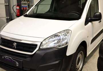 Peugeot Partner 101.500 km 7.800 &euro; Rosendahl 48720