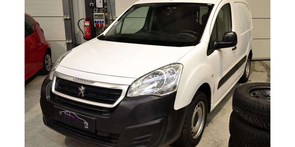 Peugeot Partner 101.500 km 7.800 &euro; Rosendahl 48720