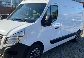 Nissan NV400 174.783 km 8.999 &euro; Hamburg 22087