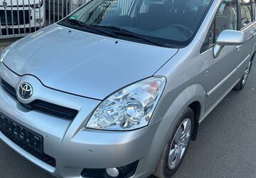 Toyota Corolla Verso 165.400 km 4.440 &euro; Bremen 28215