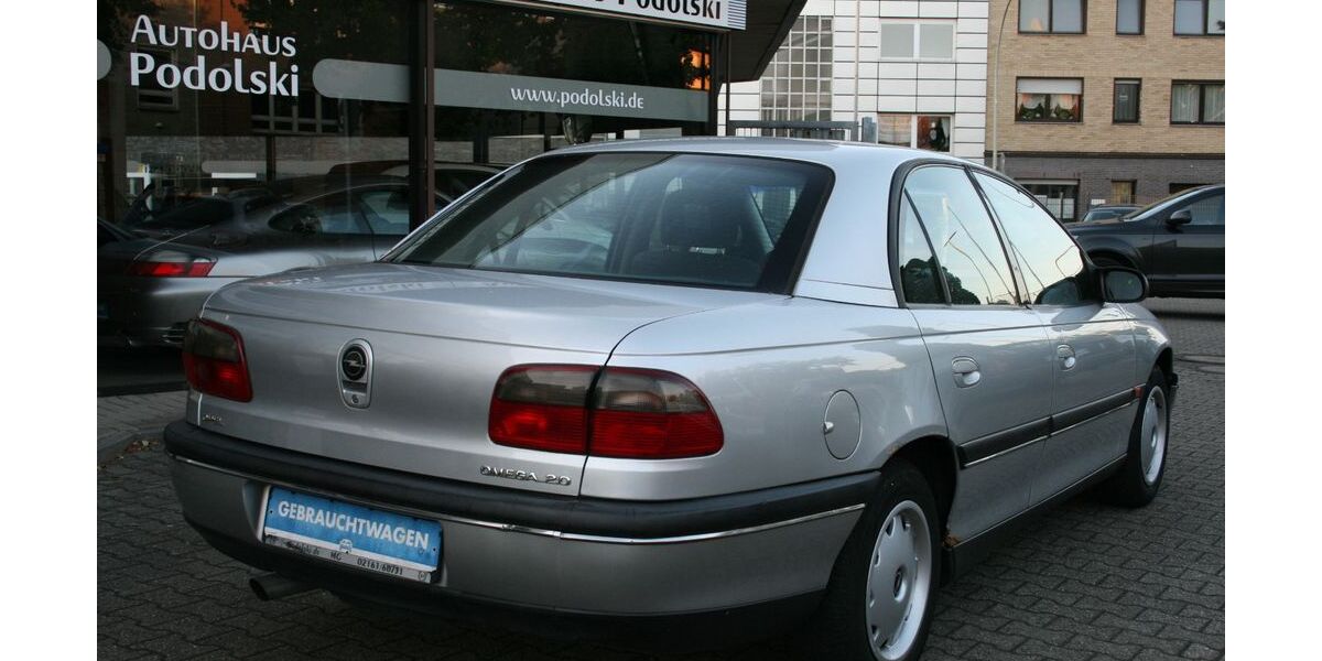 Opel Omega 187.418 km 2.950 &euro; Mönchengladbach 41065
