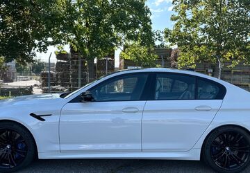 BMW M5 157.000 km 56.000 &euro; Ingolstadt 85055