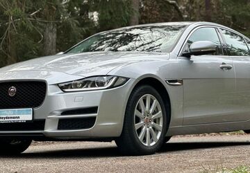 Jaguar XE 313.217 km 7.990 &euro; Neumarkt 92318