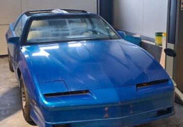 Pontiac Firebird 271.000 km 3.800 &euro; Bad Fallingbostel 29683