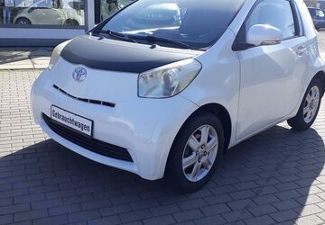 Toyota IQ 157.000 km 3.900 &euro; Wernigerode 38855