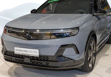 Opel Grandland (X) 1.500 km 39.950 &euro; Solingen 42697