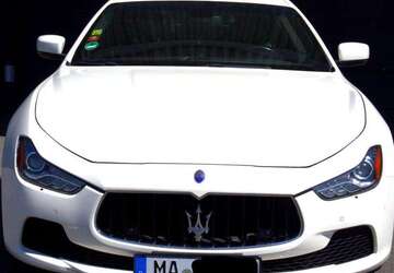 Maserati Ghibli 98.796 km 32.500 &euro; Mannheim 68219