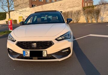 Seat Leon 127.356 km 17.400 &euro; Düsseldorf 40225
