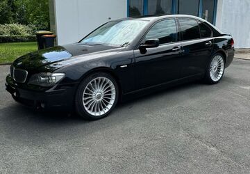 BMW 740 262.000 km 8.500 &euro; Gütersloh 33335