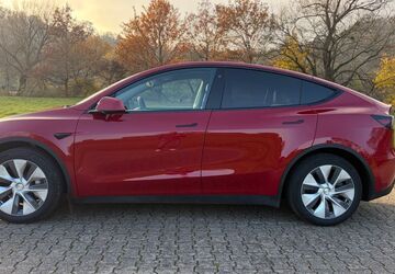 Tesla Model Y 36.000 km 29.950 &euro; Bad Wimpfen 74206