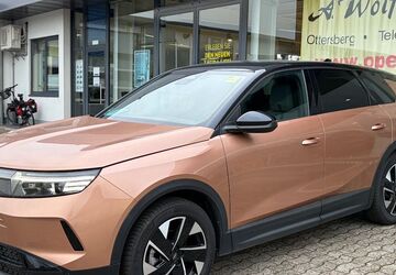 Opel Grandland (X) 12.490 km 30.190 &euro; Ottersberg 28870