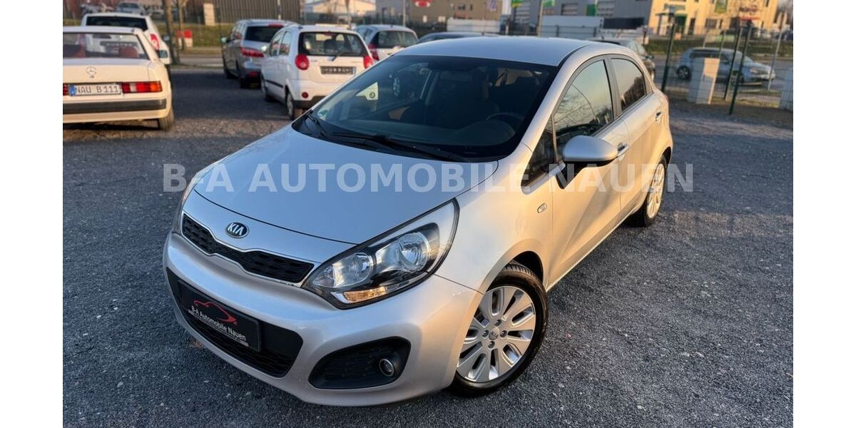 Kia Rio 162.000 km 4.990 &euro; Nauen 14641