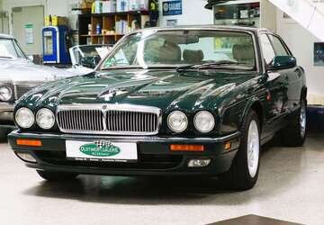 Jaguar XJ 244.500 km 6.950 &euro; Alzenau 63755