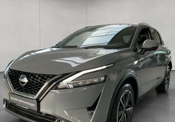 Nissan Qashqai 15.500 km 27.350 &euro; Stuttgart 70469