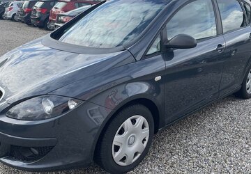 Seat Altea Avila 1.6i Klima PDC Euro4 207.000 km 2.000 &euro; Altdorf 84032