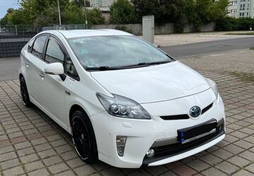 Toyota Prius 170.000 km 8.890 &euro; Magdeburg 39104