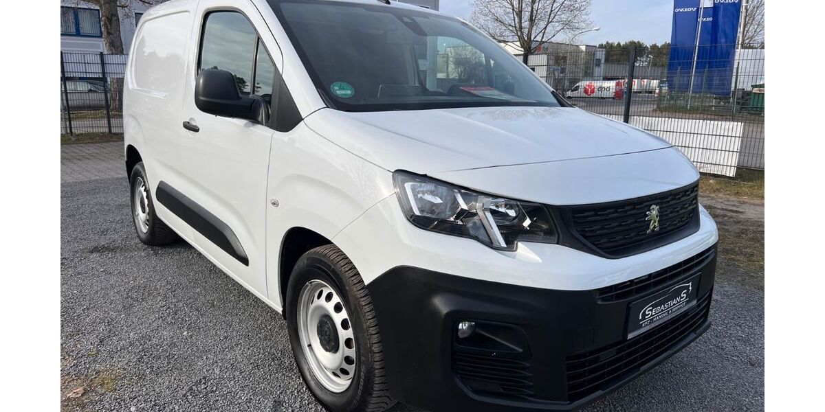 Peugeot Partner 93.000 km 16.990 &euro; Neuseddin bei Berlin 14554