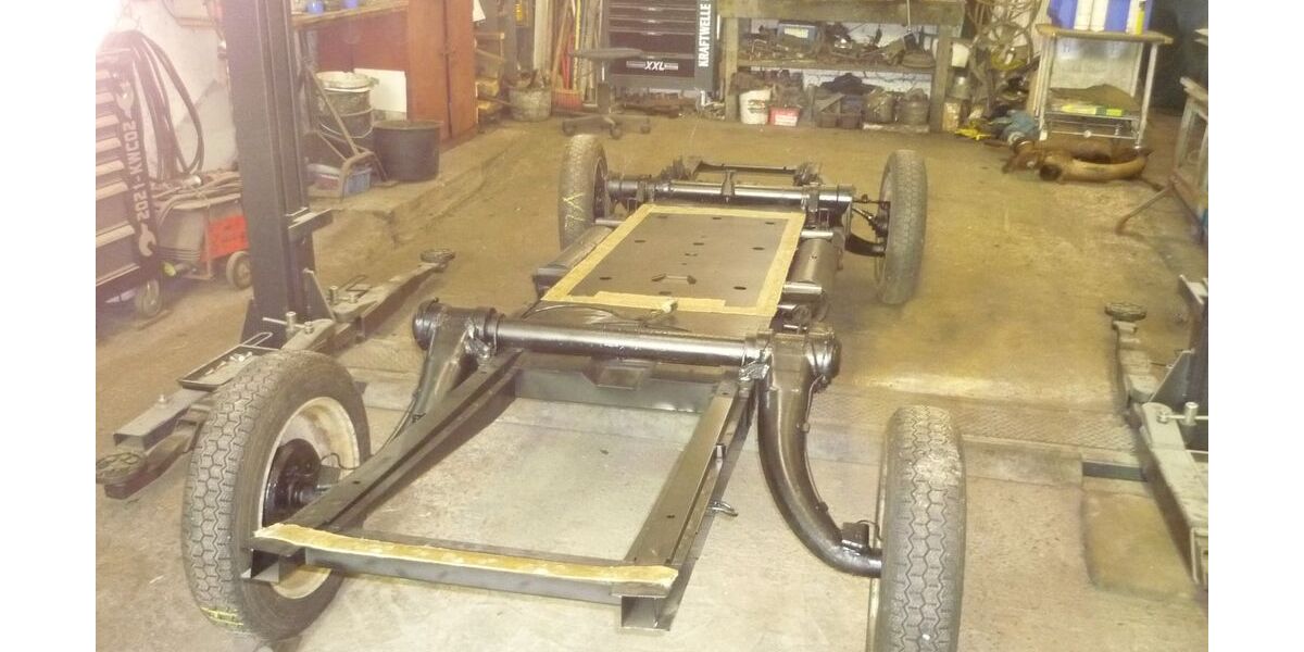 Citroen 2 CV 240.000 km 11.500 &euro; Wilhelmshaven 26384