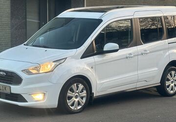 Ford Tourneo Connect 155.000 km 15.880 &euro; Duisburg 47138